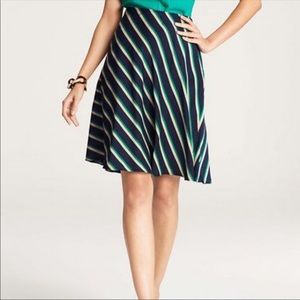SKIRT, SKIRT, SKIRT from Ann Taylor 💃🏼